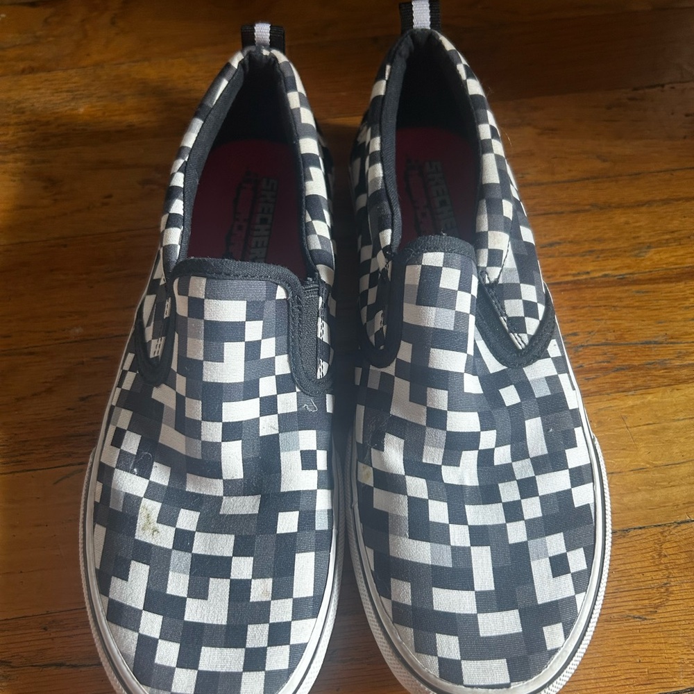 Skechers Monochrome Checkered Slip-Ons